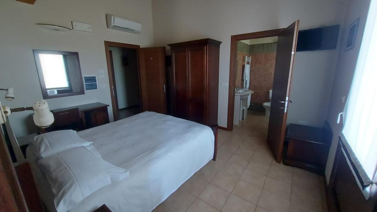 Agriturismo Olistella 帕拉佐罗德罗斯泰尔 外观 照片