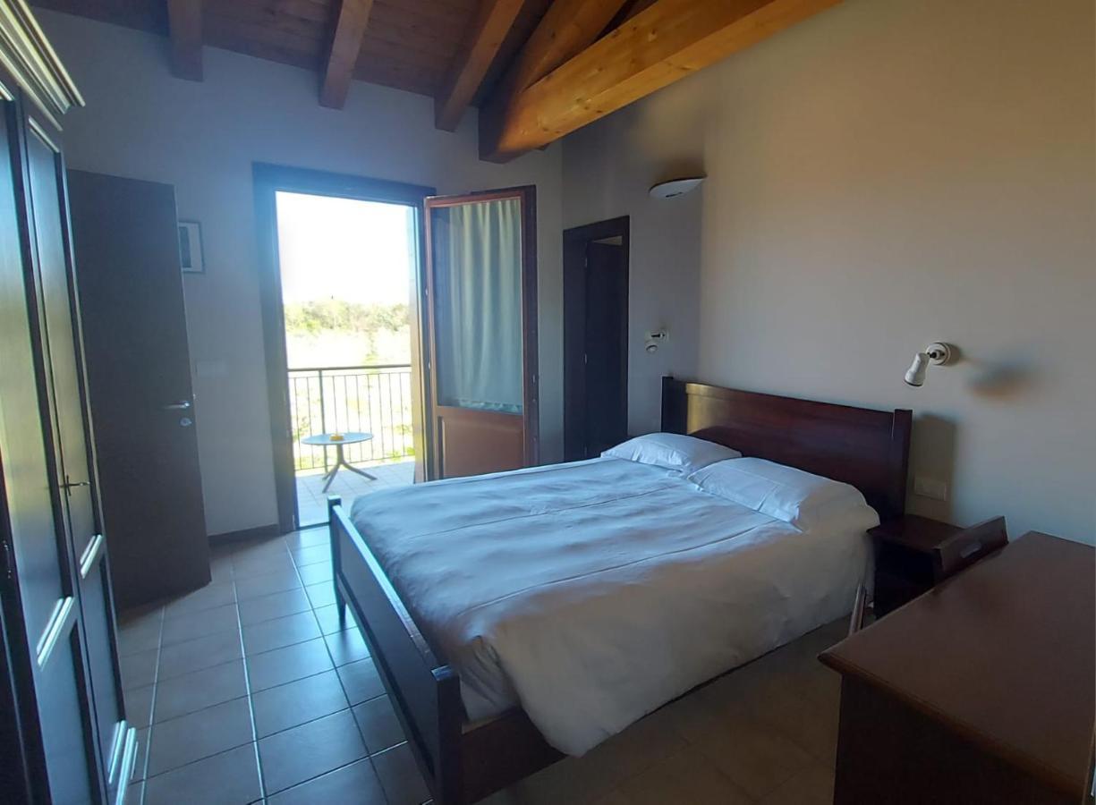 Agriturismo Olistella 帕拉佐罗德罗斯泰尔 外观 照片